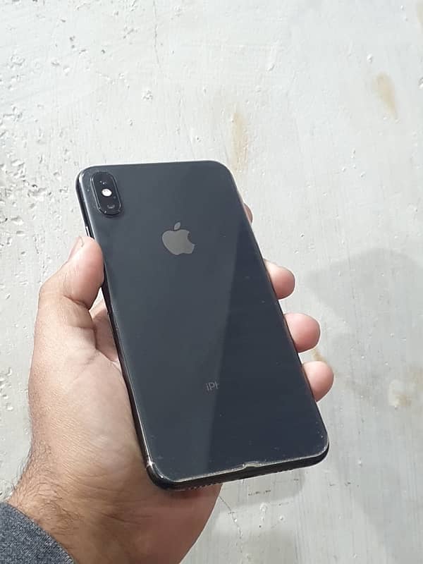 iPhone XS Max factory unlock water pack bettey health 86% 0