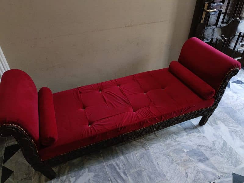 Dewan/Sofa 1