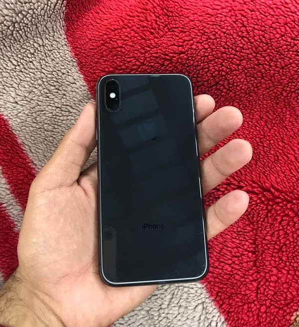 i phonex nonpta/256gb/battery health 76/truetone on h/condition 10/10. 1