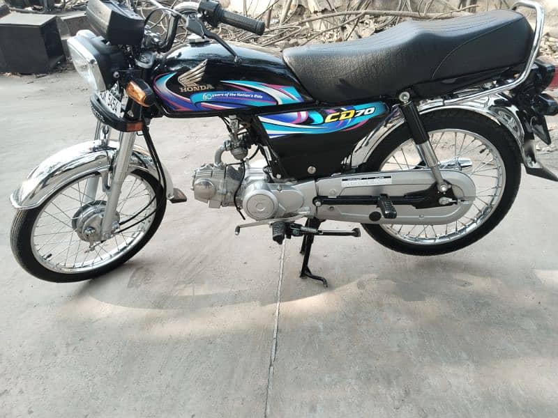 Honda CD 70 2024 new condition 5