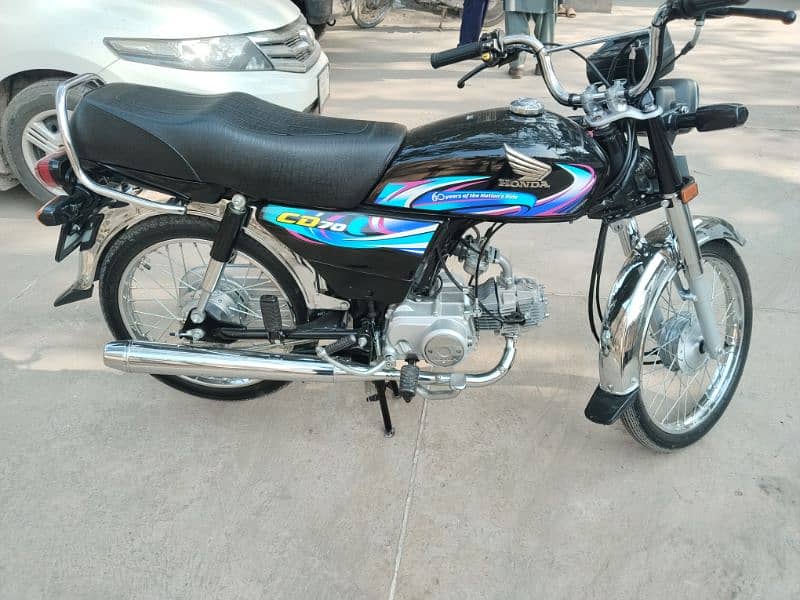 Honda CD 70 2024 new condition 6