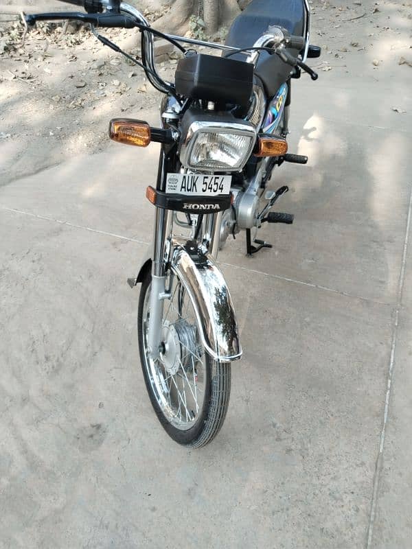 Honda CD 70 2024 new condition 8