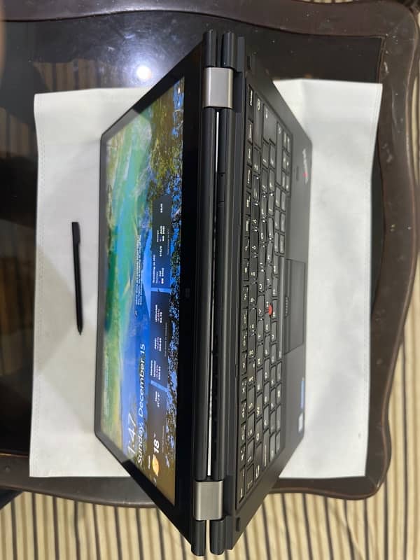 Lenovo yoga 460 Ultrabook Touch Screen X360 (14 inches) 5