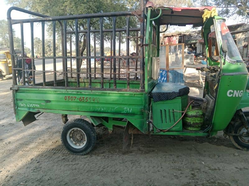 Urgent Loader Rickshaw For sell 12