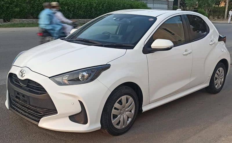 totaya yaris 1