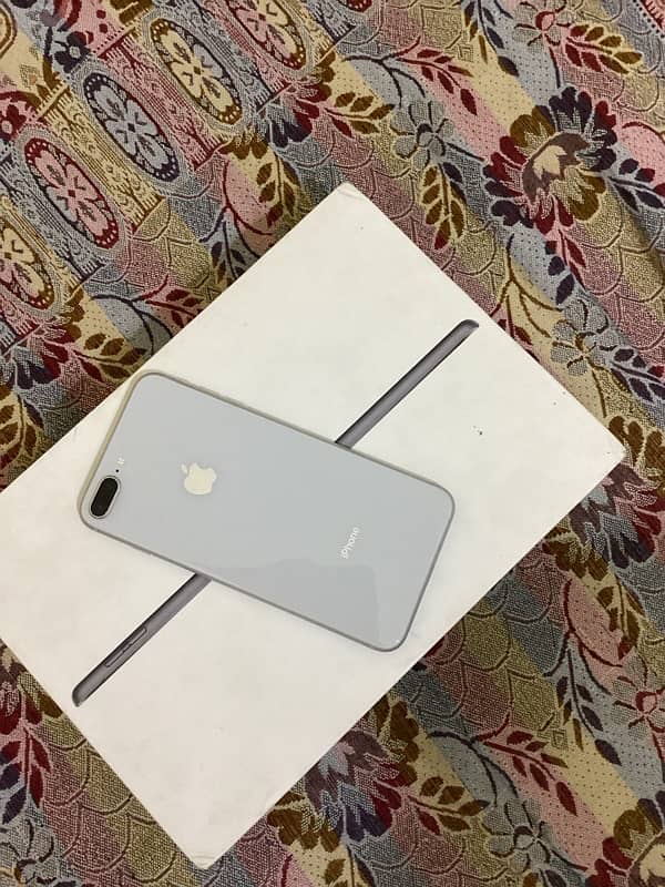 Iphone 8plus White Color 0