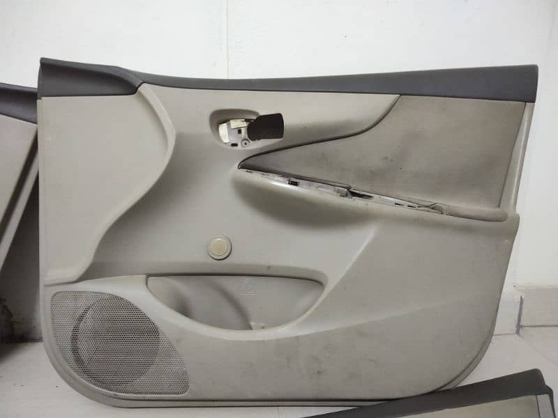 Corolla xli 2009 to 2014 door panels 2