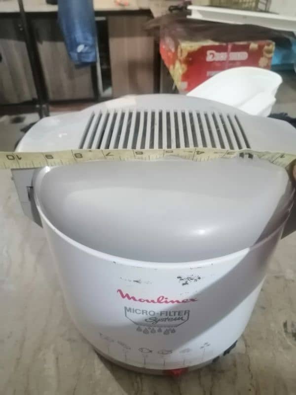 imported electric deep fryer (moulinex) 2