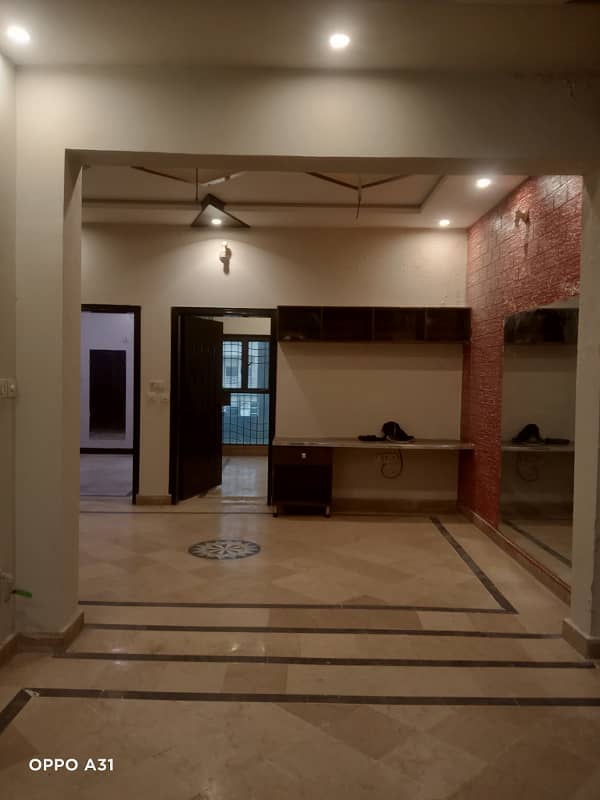 5 Marla ViP Upper portion urgent for rent in sabzazar 1