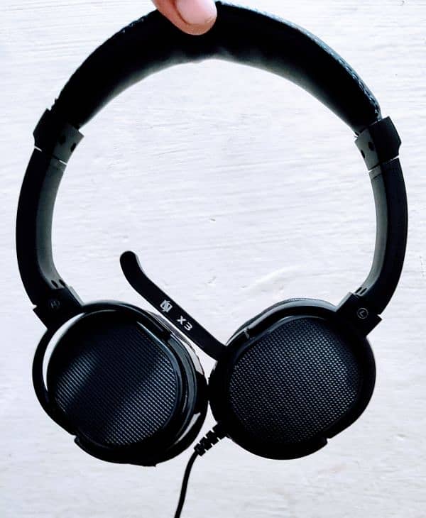 WIRED Gaming Headphones 1