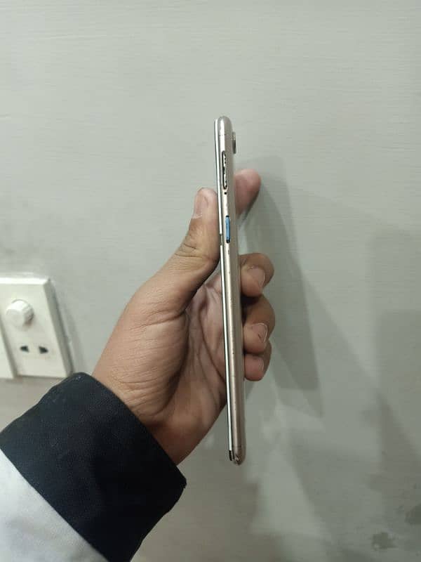 Oppo f5 1