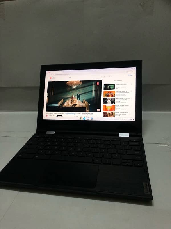 Chromebook  Lenovo 4/32gb Touch 0