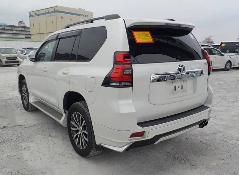 Toyota Prado TX 2.8 D AT 2019 4