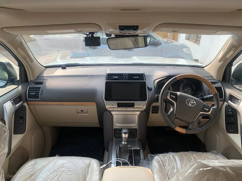 Toyota Prado TX 2.8 D AT 2019 7