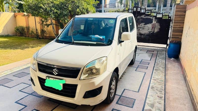 Suzuki Wagon R 2018 1