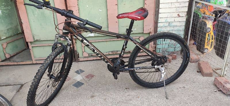 sports bycycle in good condition 0