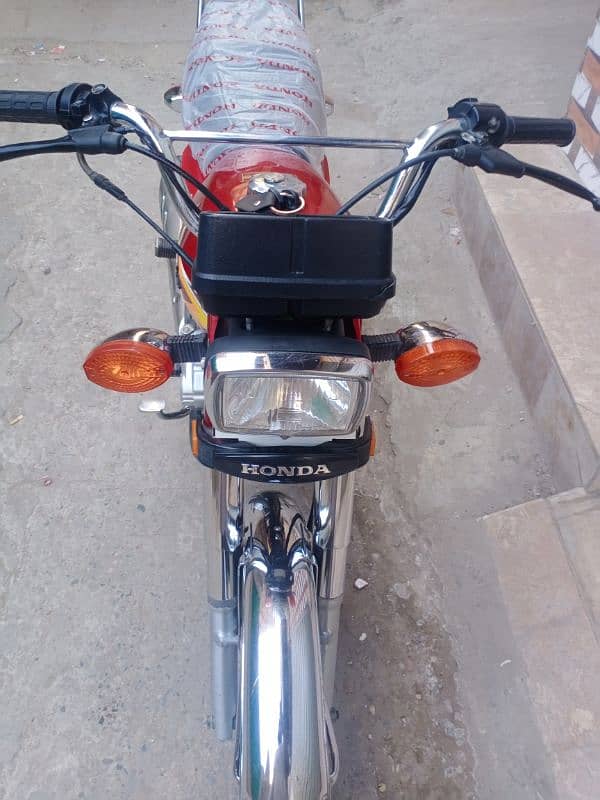 Honda 125 2021 5