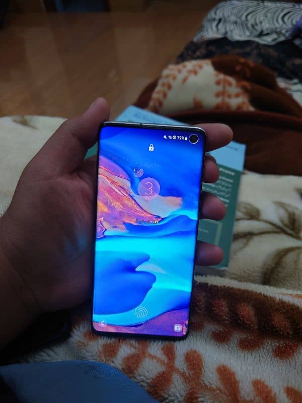 Samsung S10 No dot No shade 4