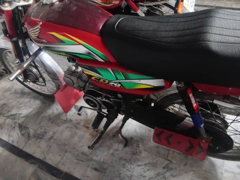 Honda cd 70 model 2021 sticker 22 wla 1