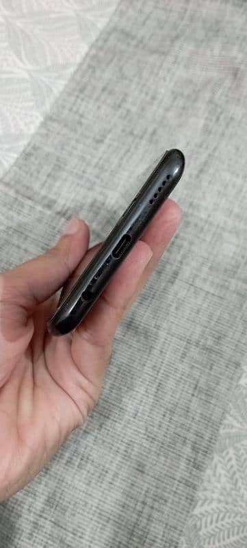 Huawei Y9 Prime 4