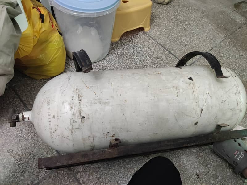 Gas Cylinder 55 kg 1