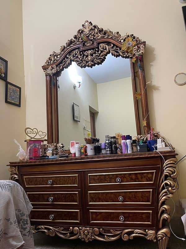 chinyoti dressing table 1