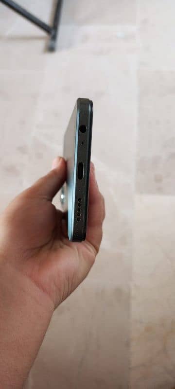 vivo Y17s 4/128 5