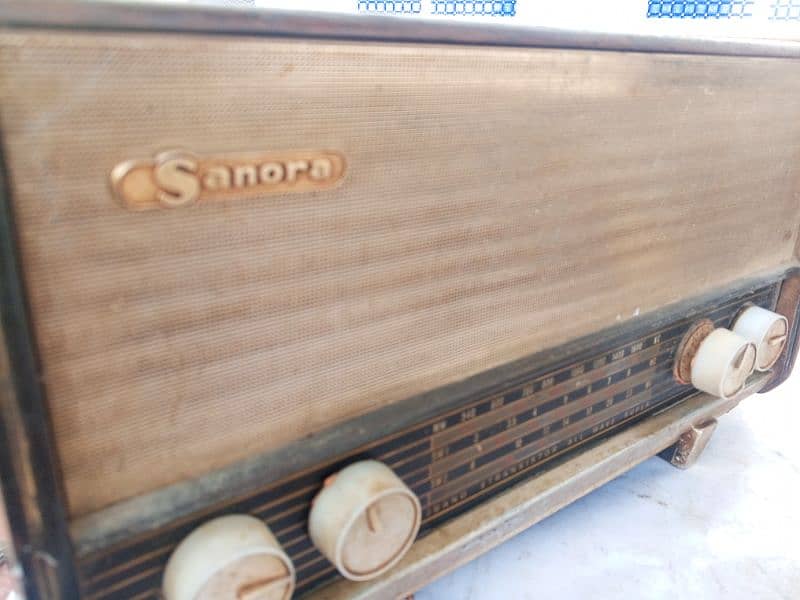 Radio sanora 3 band 11