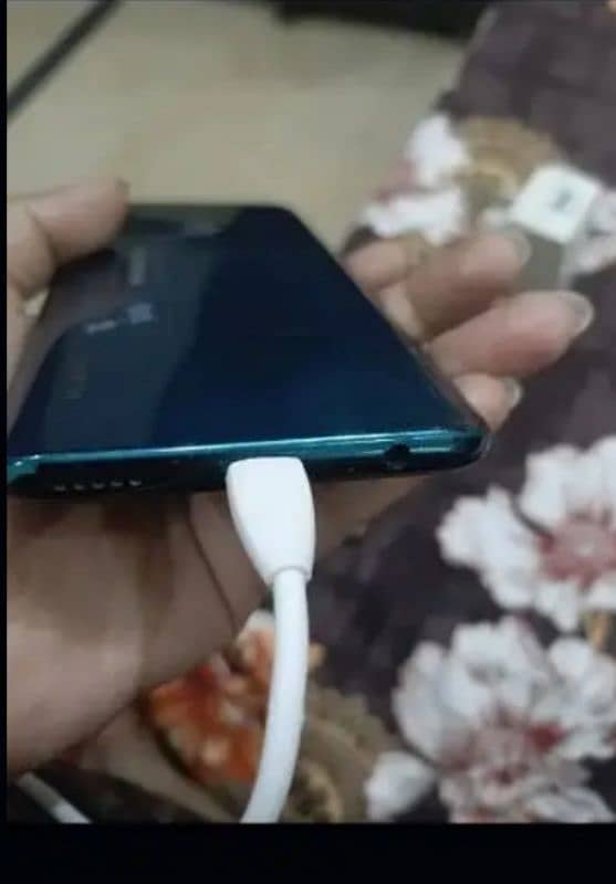 Huawei y9 prime. 4/128.  (03416735036) 4