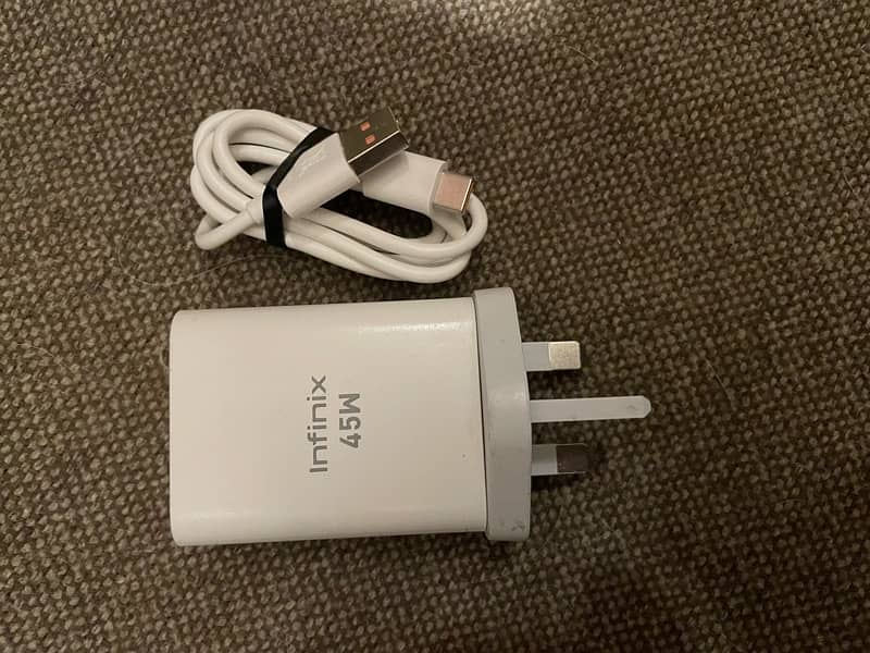 Tecno,infinix ka 100% original 45w box pulled charger hy 0