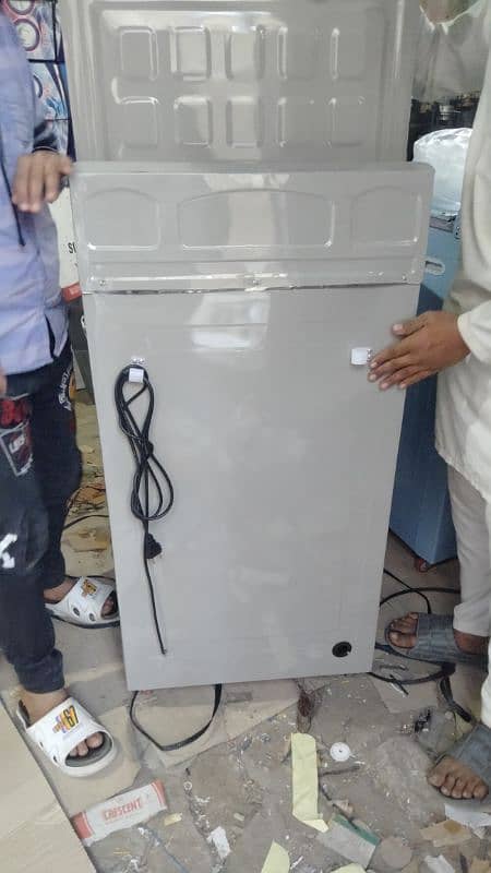 10 by 10 condition super asia washing machine 3