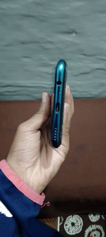 Huawei Y9 prime 2019 4 128 good condition 10/10 With Box 0