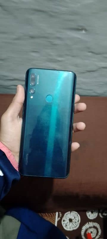 Huawei Y9 prime 2019 4 128 good condition 10/10 With Box 2