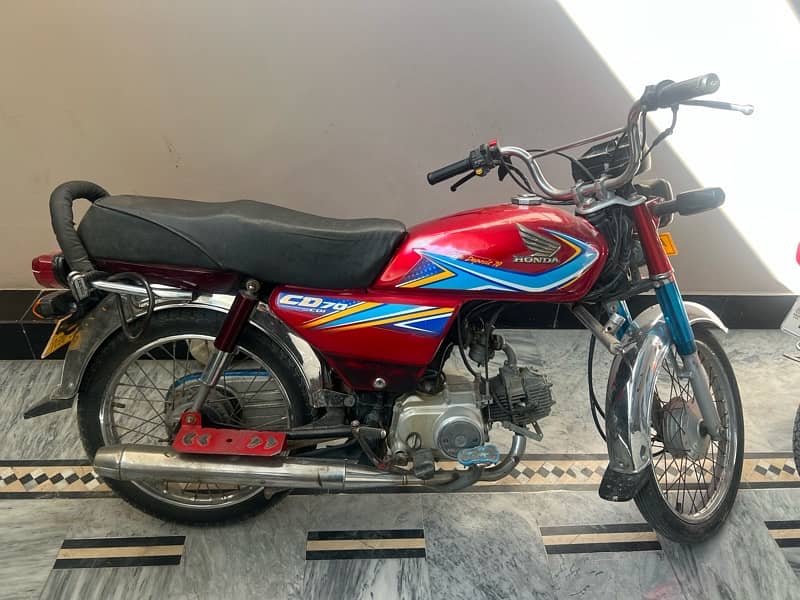 CD 70 2019 Bike 0