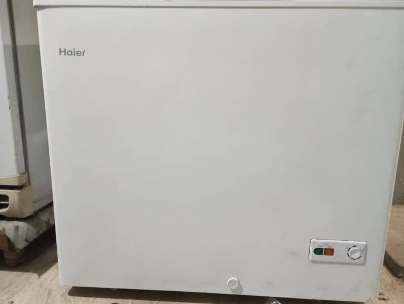 HAIER DEEP FREEZER HDF 285SD-01 White 2