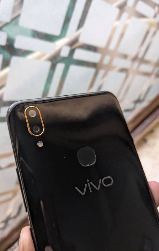 Vivo Y85 Dual Sim PTA Approved With Box and Charger 0