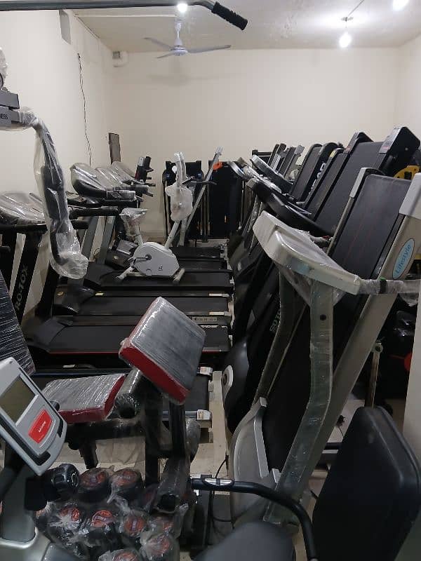 treadmils. (0312 0044731). ellapticals. spin bikes. gym cycles 17