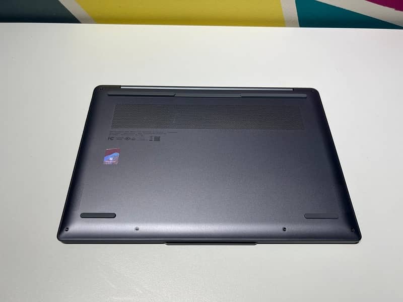 Lenovo Slim 7i Ultra Processor 1