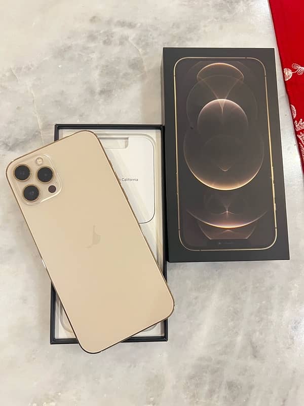 IPhone 12 Pro Max, Gold, 128GB 2