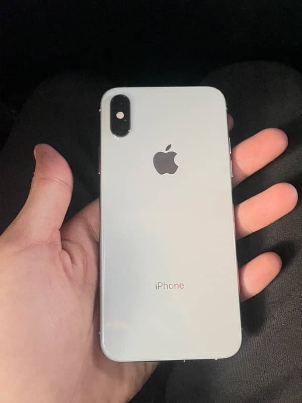 iphone XS dual sim Approved 5