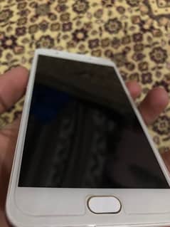 oppo F1s