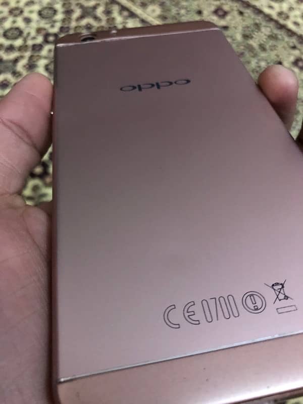 oppo F1s 1