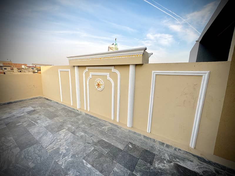 5 Marla triple story House For Sale In Shadab Garden Lahore 6