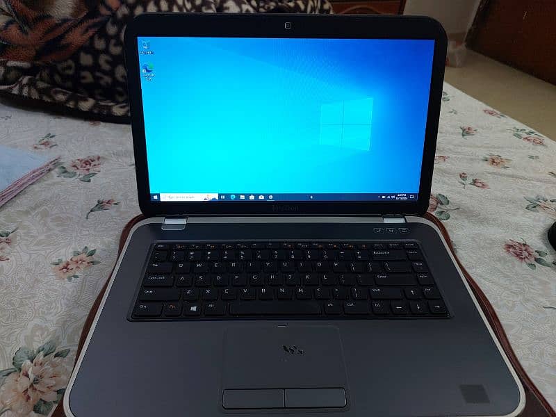 Dell Laptop inspirion i5 3rd Gen 8gb ram 128 gb hdd 2