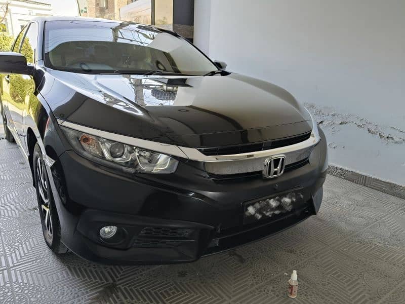 Honda Civic Oriel 2017 11