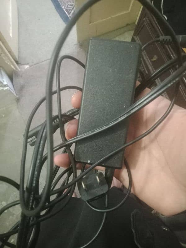 Laptop charger new 10 by 10 original condition 1