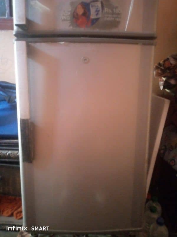 Dawlance refrigerator. 7