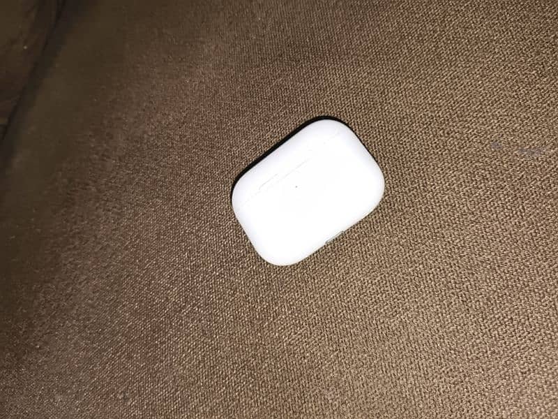 Air pod pro 4