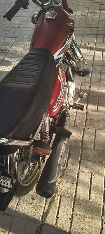 Honda cg 125 Karachi number 1