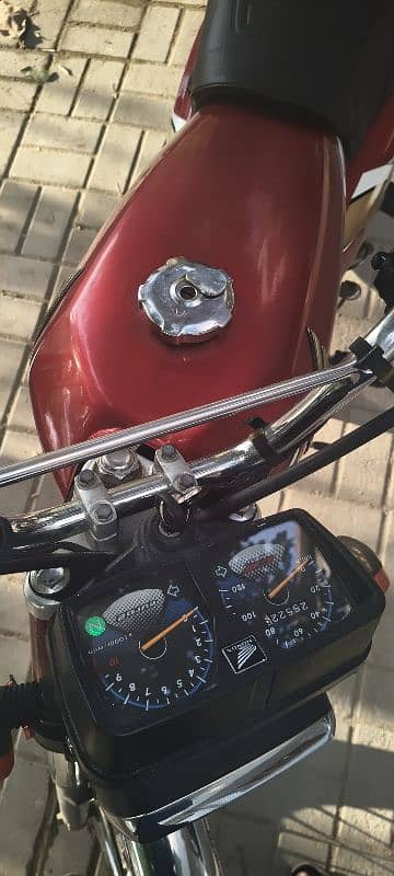 Honda cg 125 Karachi number 5